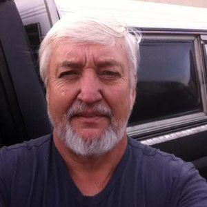 Meet your Posher, Kenneth